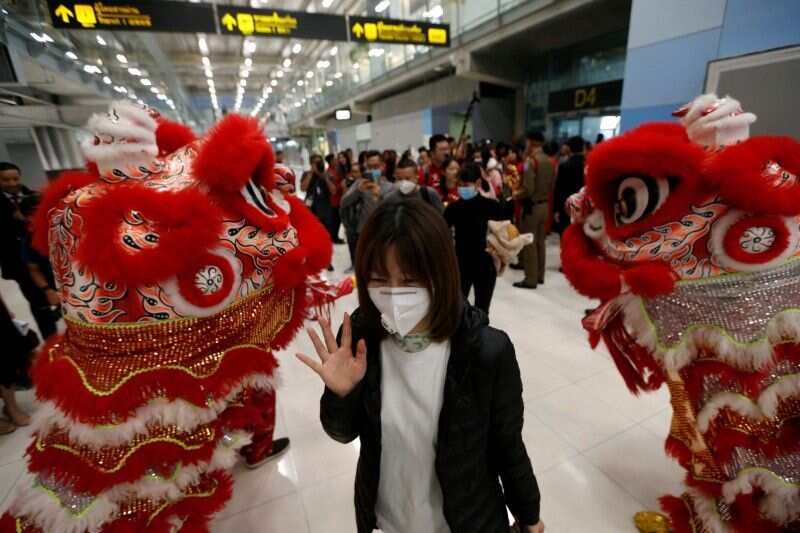 China's New Year TV show pays tearful tribute to coronavirus fighters, urges victory China's New Year TV show pays tearful tribute to coronavirus fighters, urges victory
