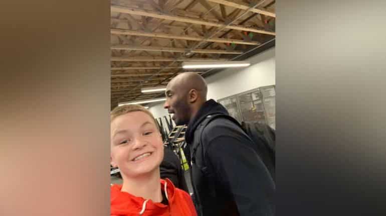Fan's selfie with Kobe Bryant could be NBA legend's final photo