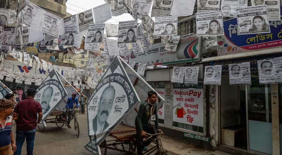 Bangladesh capital awash with plastic-coated posters Bangladesh capital awash with plastic-coated posters