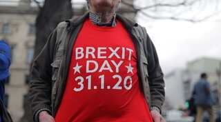 Brexit: What changes and what stays the same for UK?