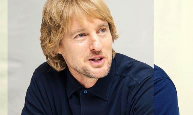 Owen Wilson makes his debut as host of SNL, roasts 'The View'