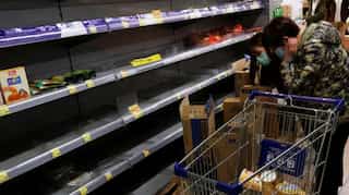 Fearing virus, Hong Kong residents stock up on food, essentials