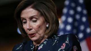 Pelosi urges US airlines to stop layoffs, backs aid