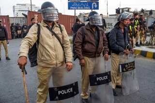 At least six dead in gas leak in Karachi; Pakistan navy launches investigation