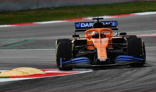Season-opening Australian F1 in chaos as McLaren pulls out