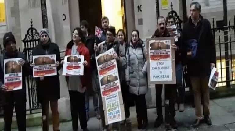 Indian diaspora protest outside UN office against injustices done to Hindu minor Mehek Kumari Indian diaspora protest outside UN office against injustices done to Hindu minor Mehek Kumari