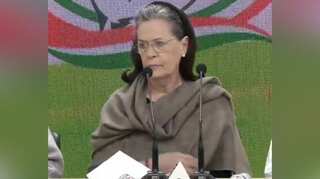 Whether in power or not, Congress will help people fight against COVID-19: Sonia Gandhi