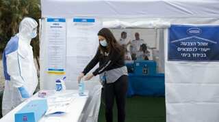 Handshake? No thanks! Coronavirus changes global habits