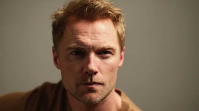 Ronan Keating chided for Singapore coronavirus post Ronan Keating chided for Singapore coronavirus post