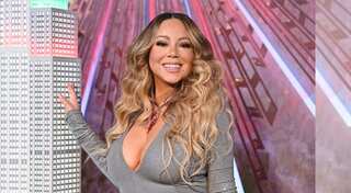 Mariah Carey forgets the 'Auld Lang Syne' lyrics while wishing fans on New years eve