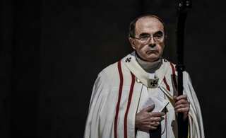 Pope Francis accepts resignation of cardinal Barbarin over sex abuse case