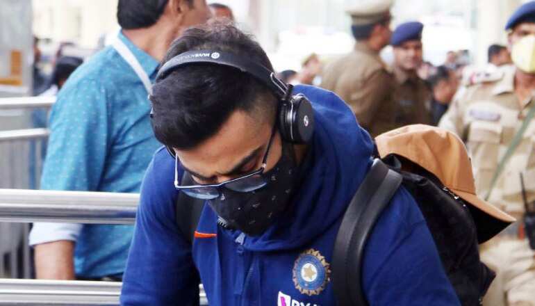 Virat Kohli's message on coronavirus outbreak: 'Stay strong and fight' Virat Kohli's message on coronavirus outbreak: 'Stay strong and fight'