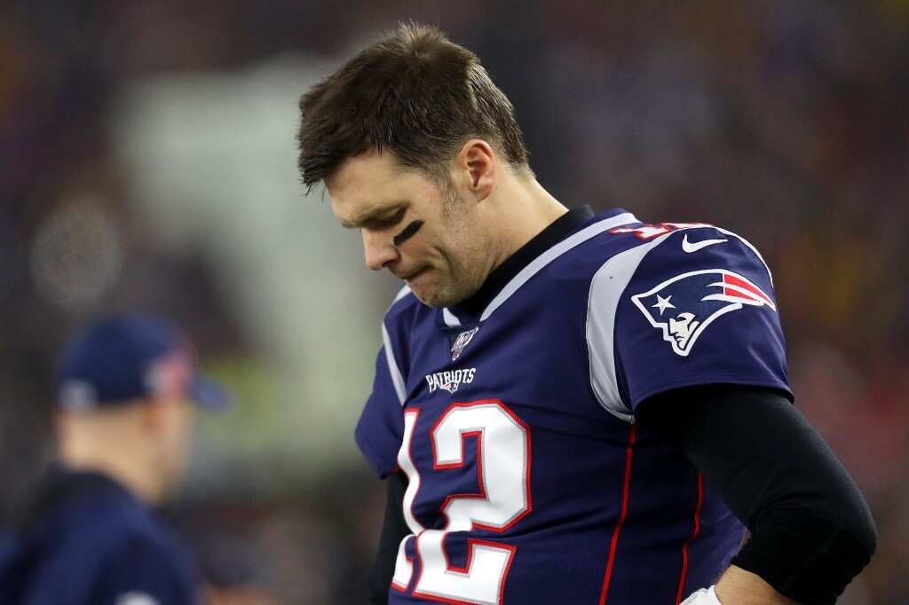 Tom Brady announces departure from New England Patriots