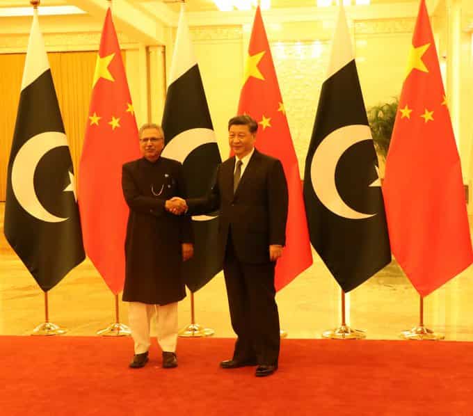 Pakistan President meets Xi Jinping in China, shakes hands amid global coronavirus scare