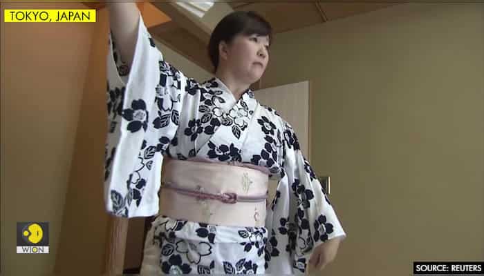 Japanese classical dancer offers live-streaming lessons during coronavirus lockdown