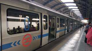 DMRC to regulate metro services on Monday, a day after Janata Curfew