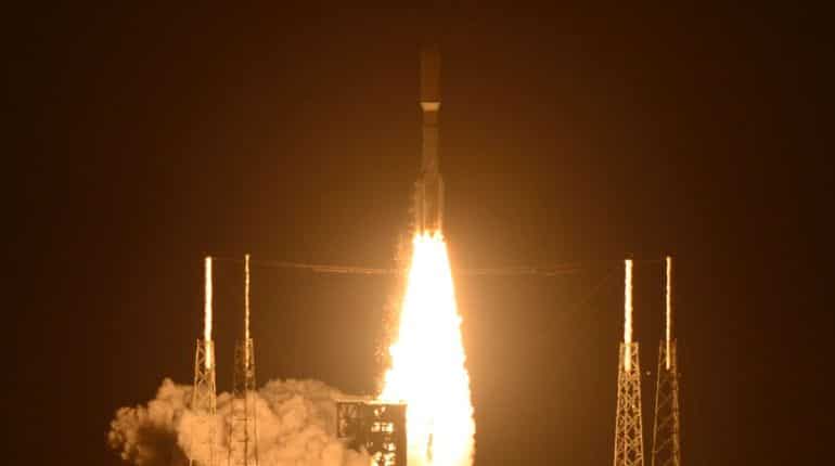 US Space Force launches first mission despite coronavirus US Space Force launches first mission despite coronavirus