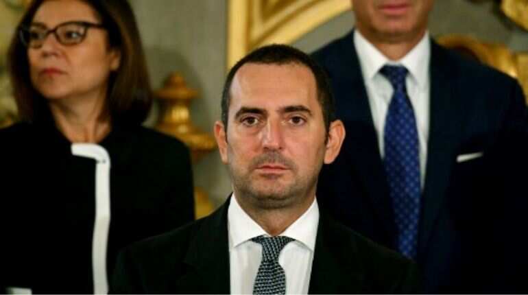 Italian sports minister 'very, very doubtful' about Serie A returning in May Italian sports minister 'very, very doubtful' about Serie A returning in May