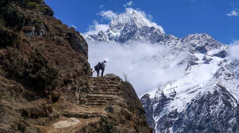 Nepal: Hundreds of trekkers stranded on mountain trails after coronavirus lockdown Nepal: Hundreds of trekkers stranded on mountain trails after coronavirus lockdown