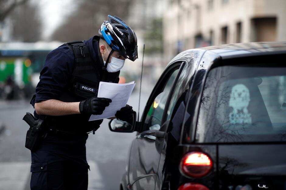 Coronavirus outbreak: France under a complete lockdown
