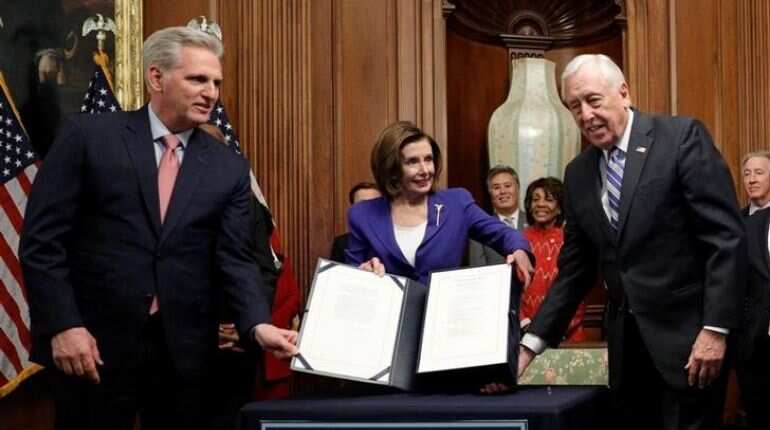 Historic $2.2 trillion coronavirus bill passes US House, becomes law