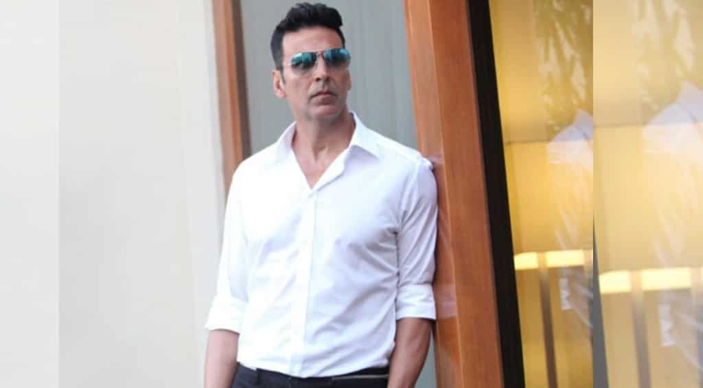 Akshay Kumar and R Balki shoot outdoors for a public service ad with limited crew in masks