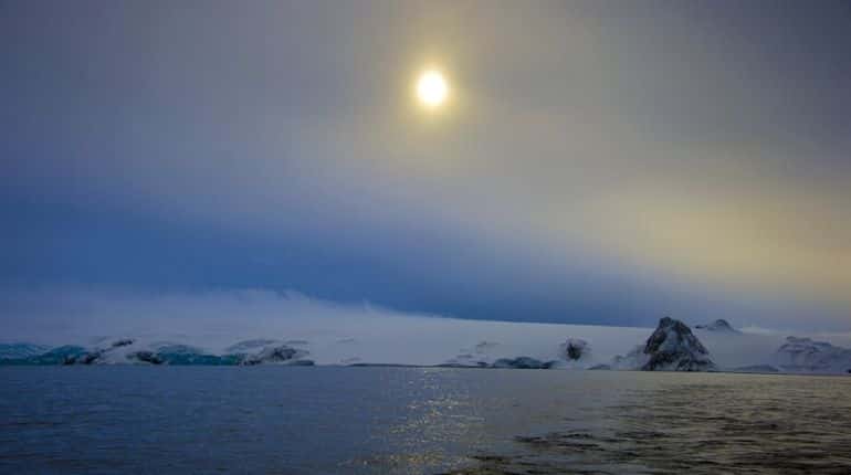 Antarctica records its first-ever heatwave!