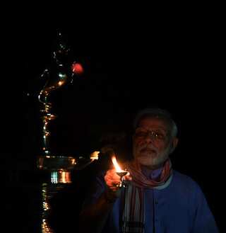 Millions across country heed to PM Modi's blackout call, light diyas  