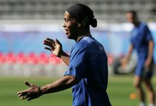 Ronaldinho closing in on 70 days detention in Paraguay