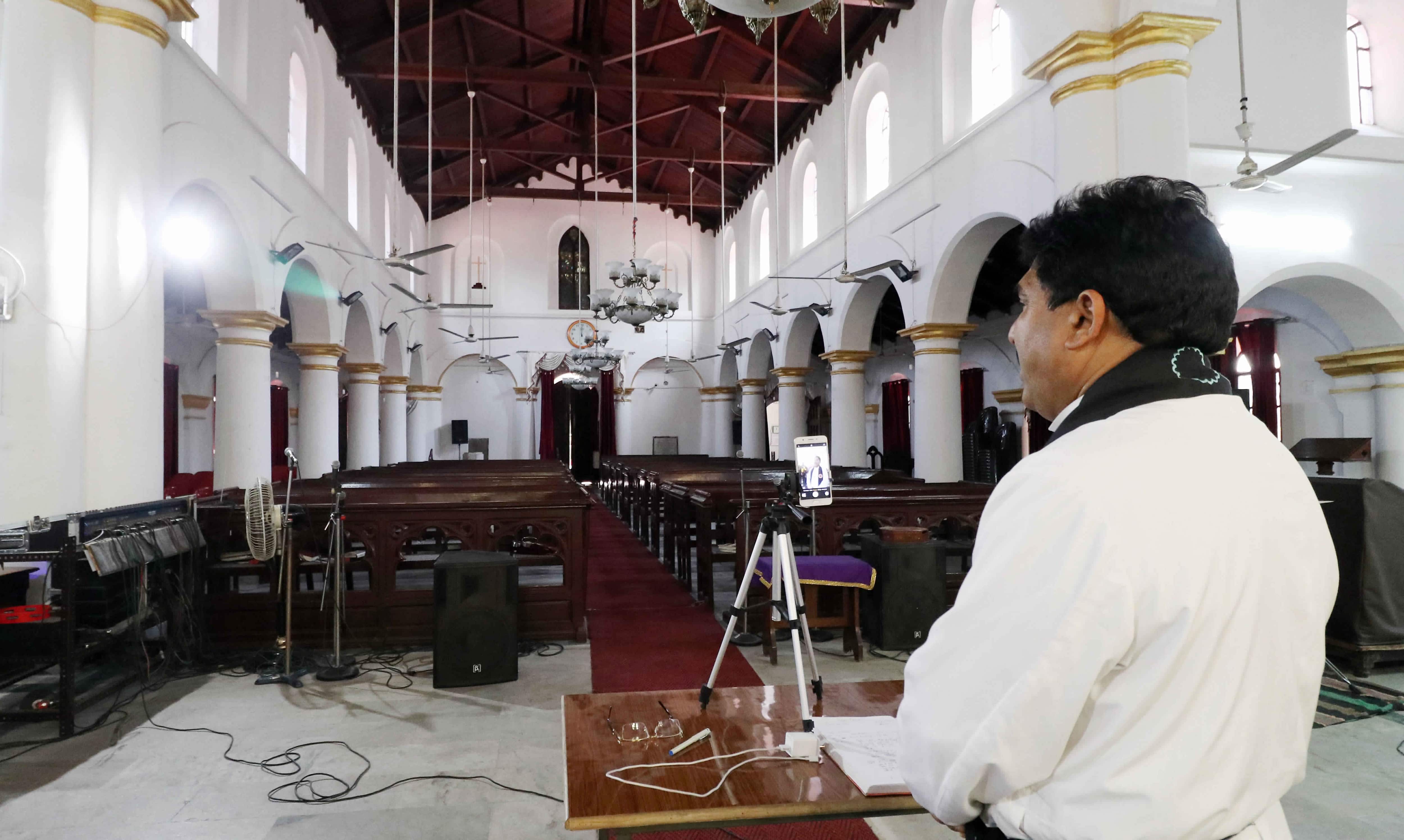 Amid nationwide lockdown, mass gatherings at churches suspended on Good Friday Amid nationwide lockdown, mass gatherings at churches suspended on Good Friday