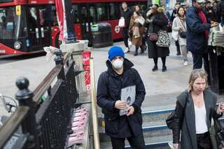 UK reports 586 COVID-19 deaths in last 24 hours; death toll crosses 21,600