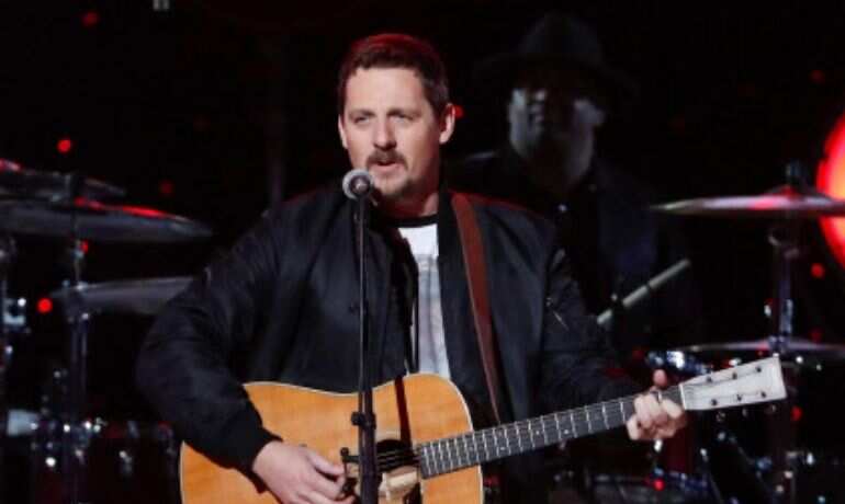 Singer Sturgill Simpson tests positive for coronavirus Singer Sturgill Simpson tests positive for coronavirus