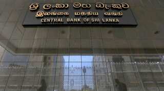 Sri Lanka reduces banks' emergency funding rate for the first time since 2003