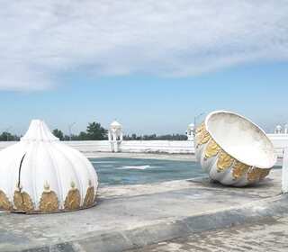 Pakistan: Newly constructed domes of Kartarpur Gurudwara collapse