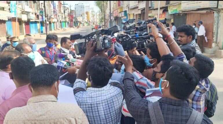 No social distancing encouraged at Tamil Nadu Minister’s event in Madurai