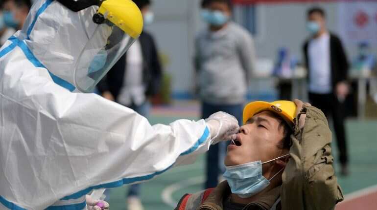 Presymptomatic COVID-19 patients can contaminate surroundings: Study