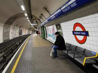Top 10 world news today: US, Europe battle fresh coronavirus surges and more