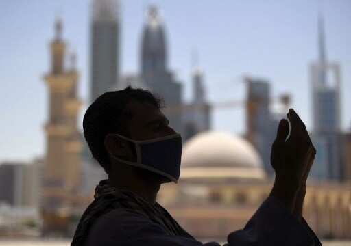 Pakistan imposes Eid holiday shutdown as virus cases soar Pakistan imposes Eid holiday shutdown as virus cases soar