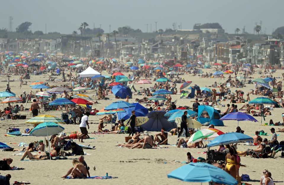 California to step up enforcement of coronavirus restrictions in view of beach crowd California to step up enforcement of coronavirus restrictions in view of beach crowd