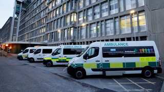 UK to hold a minute's silence for fallen frontline workers