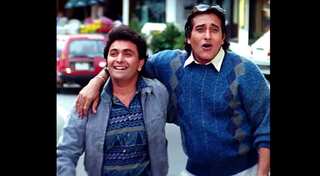 When Rishi Kapoor tweeted that he might go the same way as Vinod Khanna: No one will shoulder me