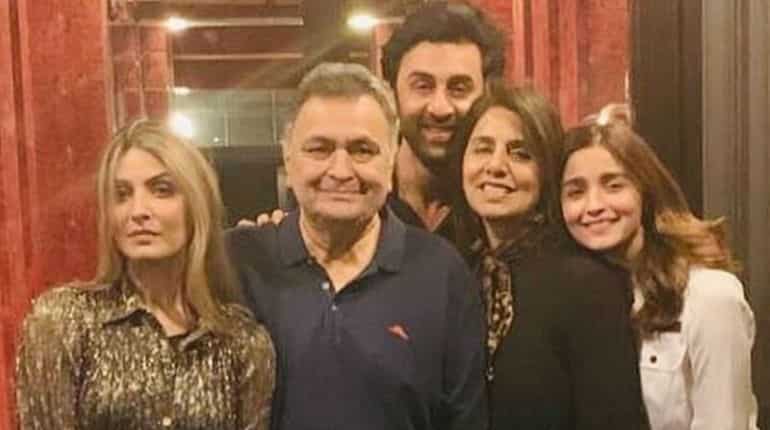 Riddhima Kapoor Sahni reaches Mumbai post father Rishi Kapoor's demise
