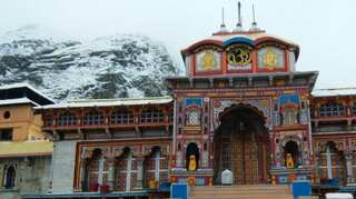 Preparations on for opening of Badrinath Dham portals on May 15