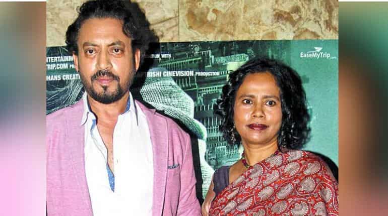Irrfan Khan's wife Sutapa writes a heartfelt note to fans: 'How can I feel alone when millions are grieving with us at the moment?' Irrfan Khan's wife Sutapa writes a heartfelt note to fans: 'How can I feel alone when millions are grieving with us at the moment?'