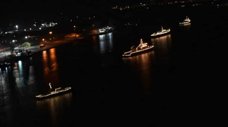 Indian Navy to thank COVID-19 warriors by illuminating naval ships Indian Navy to thank COVID-19 warriors by illuminating naval ships