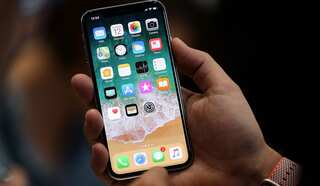 Only 10,000 iOS apps follow Apple's new user tracking guidelines so far: Report
