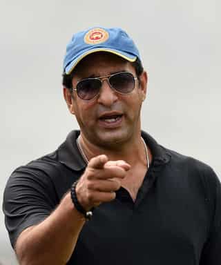 Former Pakistan cricketer Wasim Akram embarrassed, 'humiliated' at Manchester airport