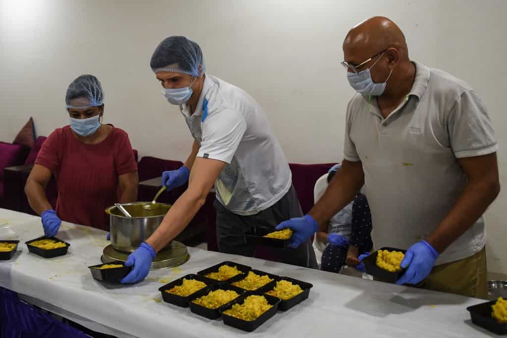 'Indian hero' - Moldovan tennis player feeds poor in lockdown