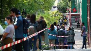 More than 1,000 queue for food in rich Geneva amid virus shutdown