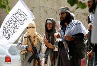 Afghan government frees 900 Taliban prisoners on last day of truce
